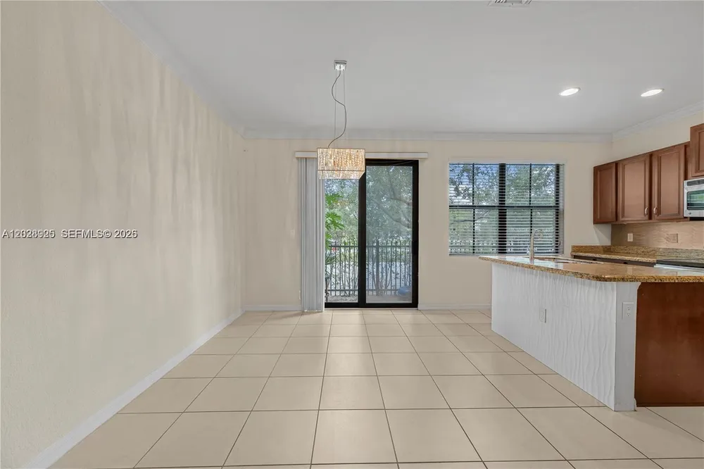 3345 NW 11th Ave, Pompano Beach, FL 33064