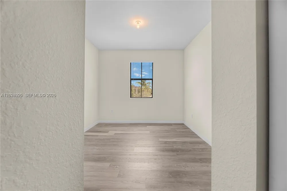 3345 NW 11th Ave, Pompano Beach, FL 33064