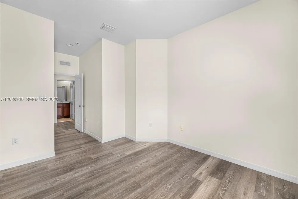 3345 NW 11th Ave, Pompano Beach, FL 33064