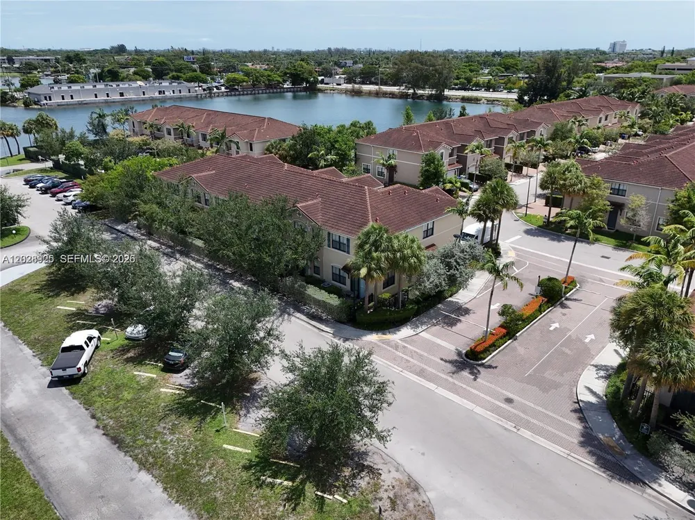 3345 NW 11th Ave, Pompano Beach, FL 33064