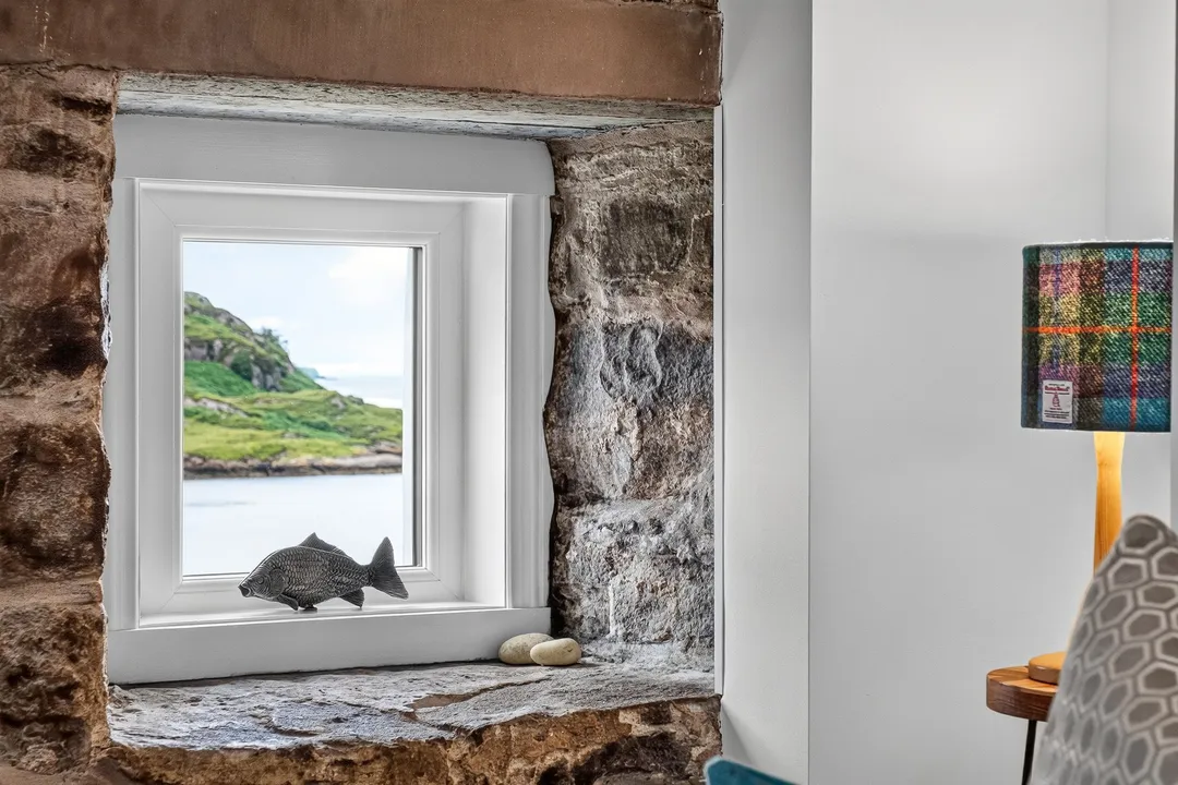 https://mr0.homeflow-assets.co.uk/files/photo/image/47933/7371/_x_/20260709-Scotland-Ardheslaig-121329-42.jpg