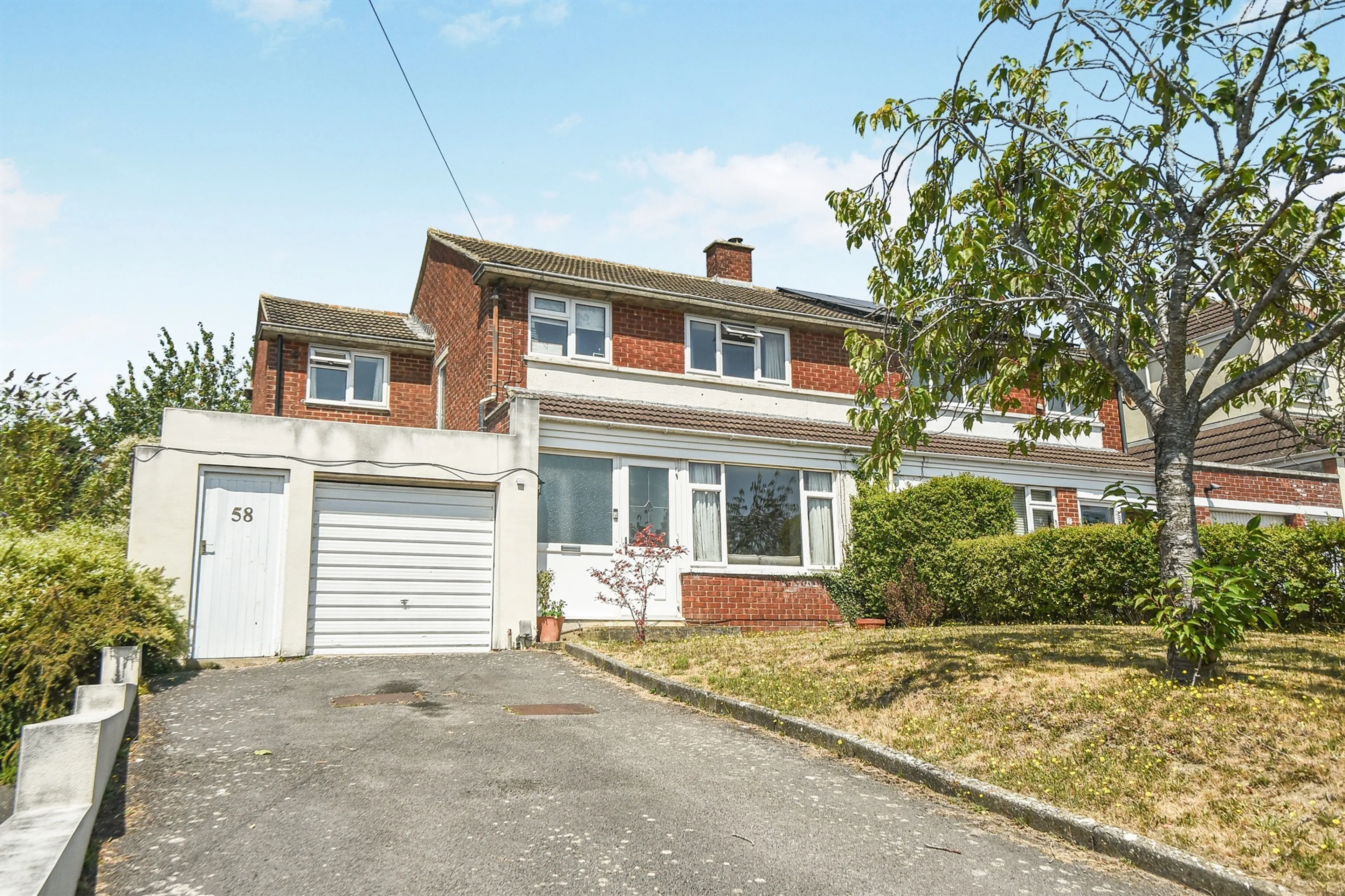 Property photo 0