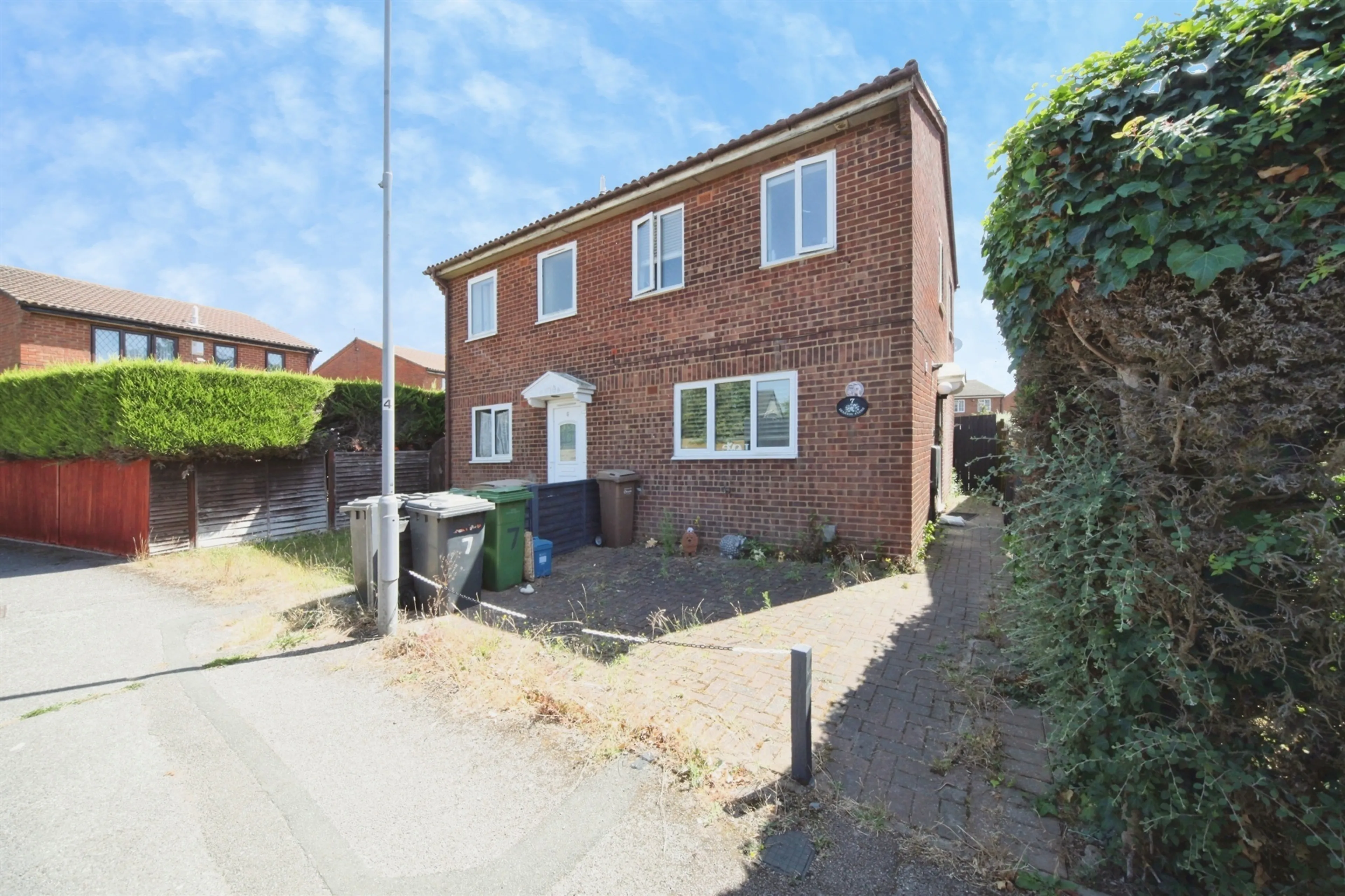 Property photo 0