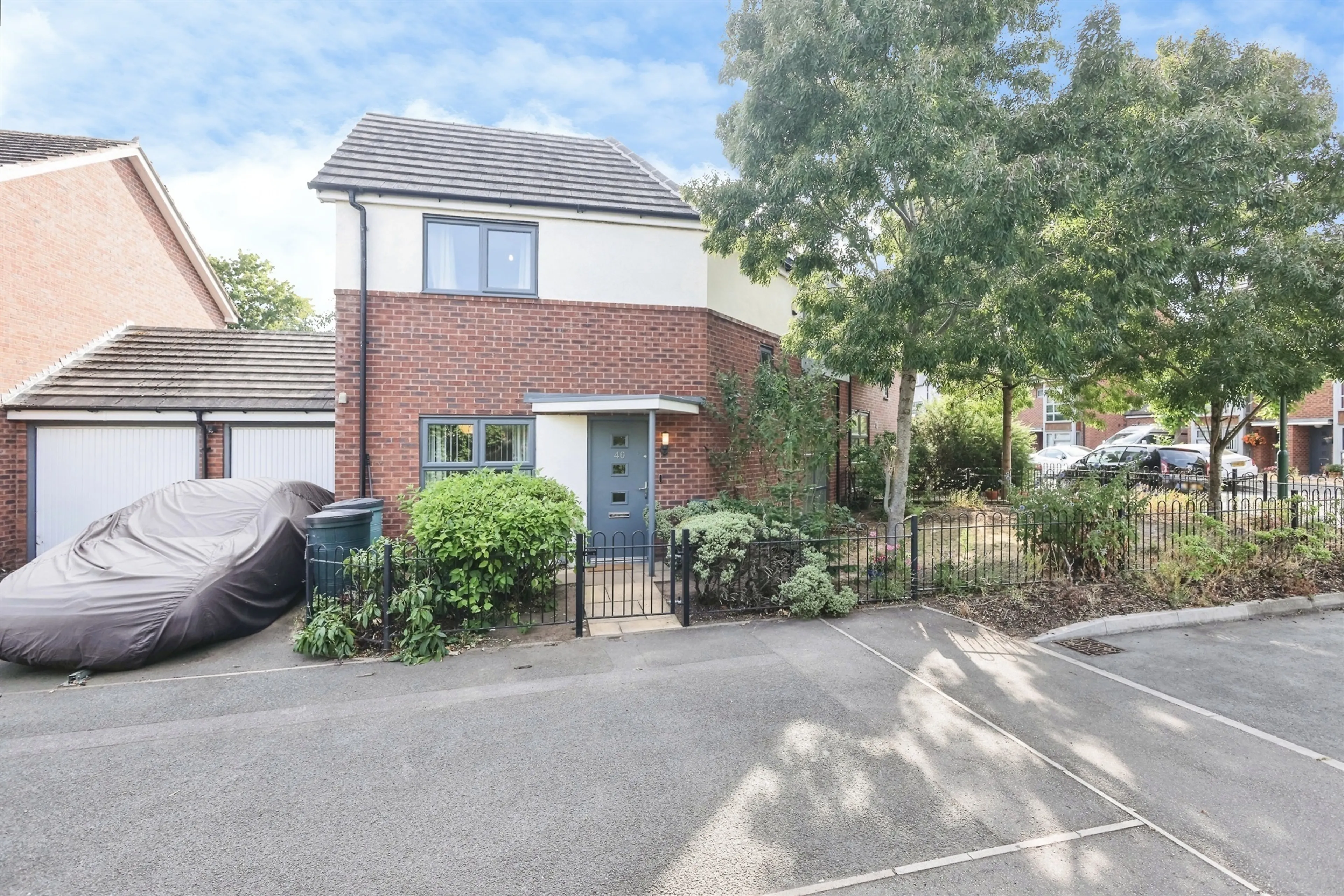 Property photo 0
