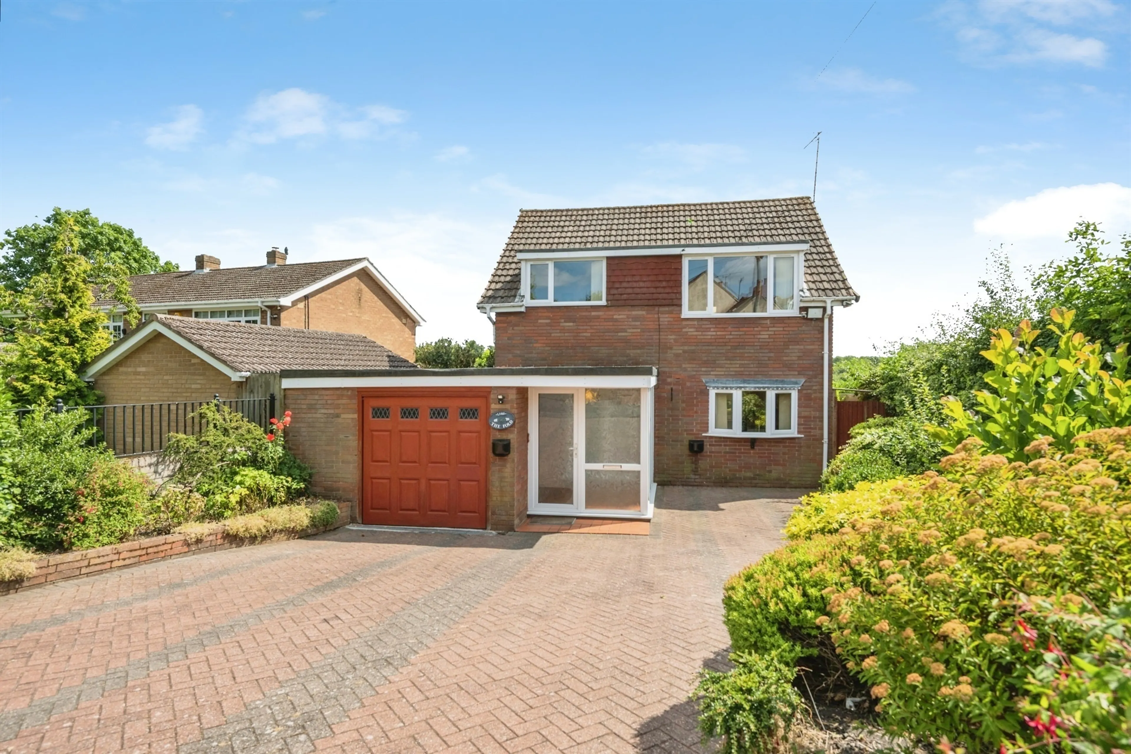 Property photo 0