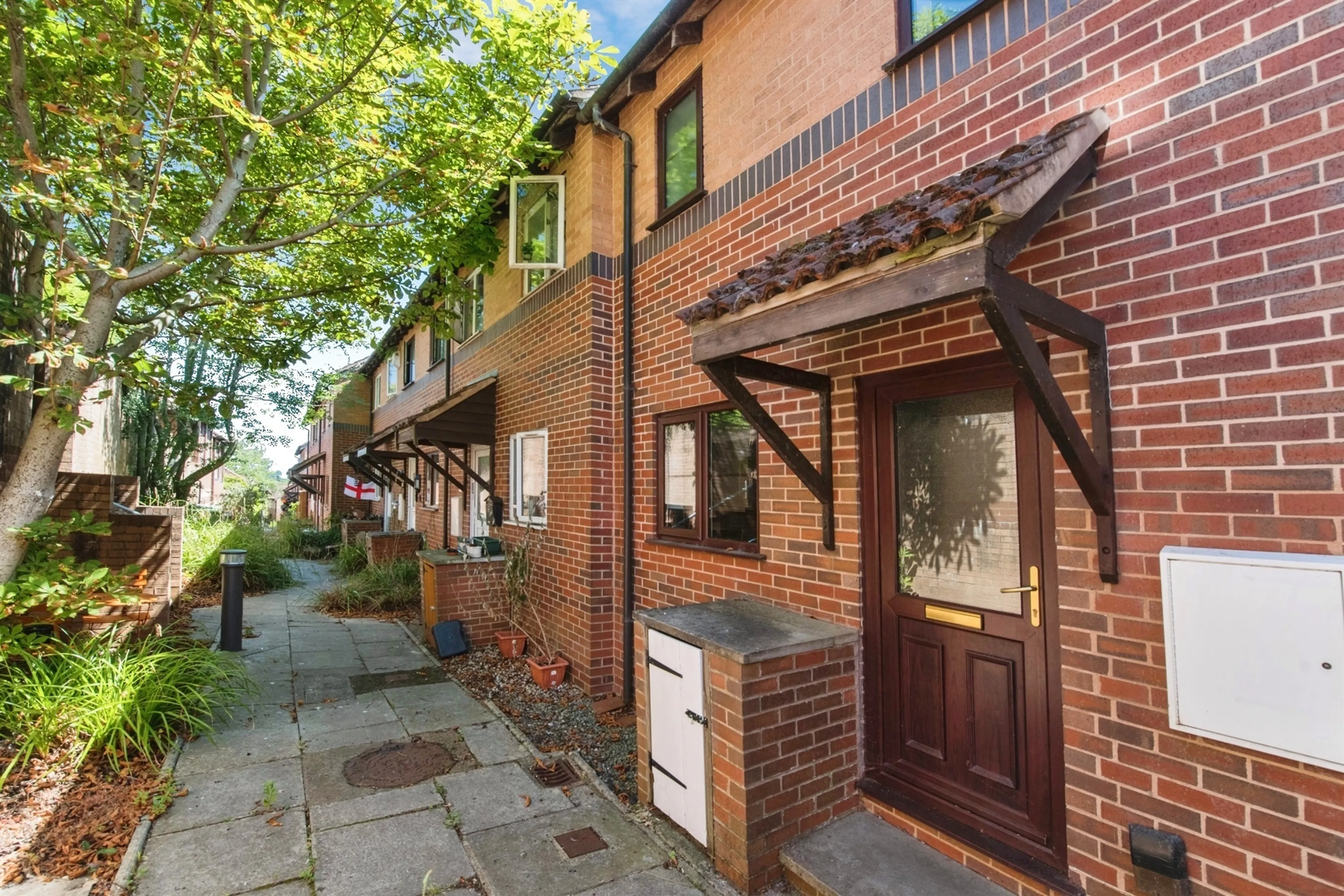 Property photo 0