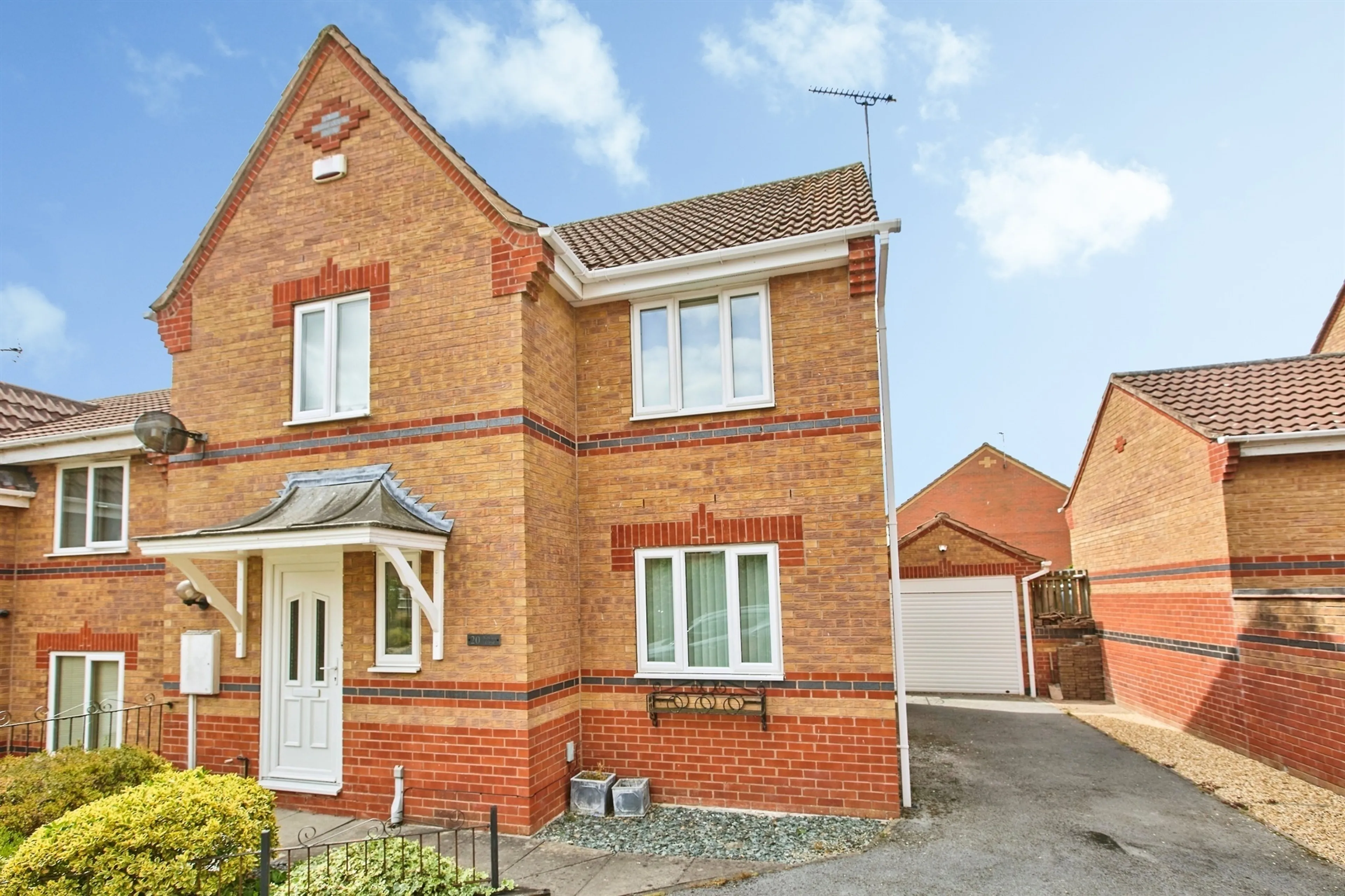 Property photo 0