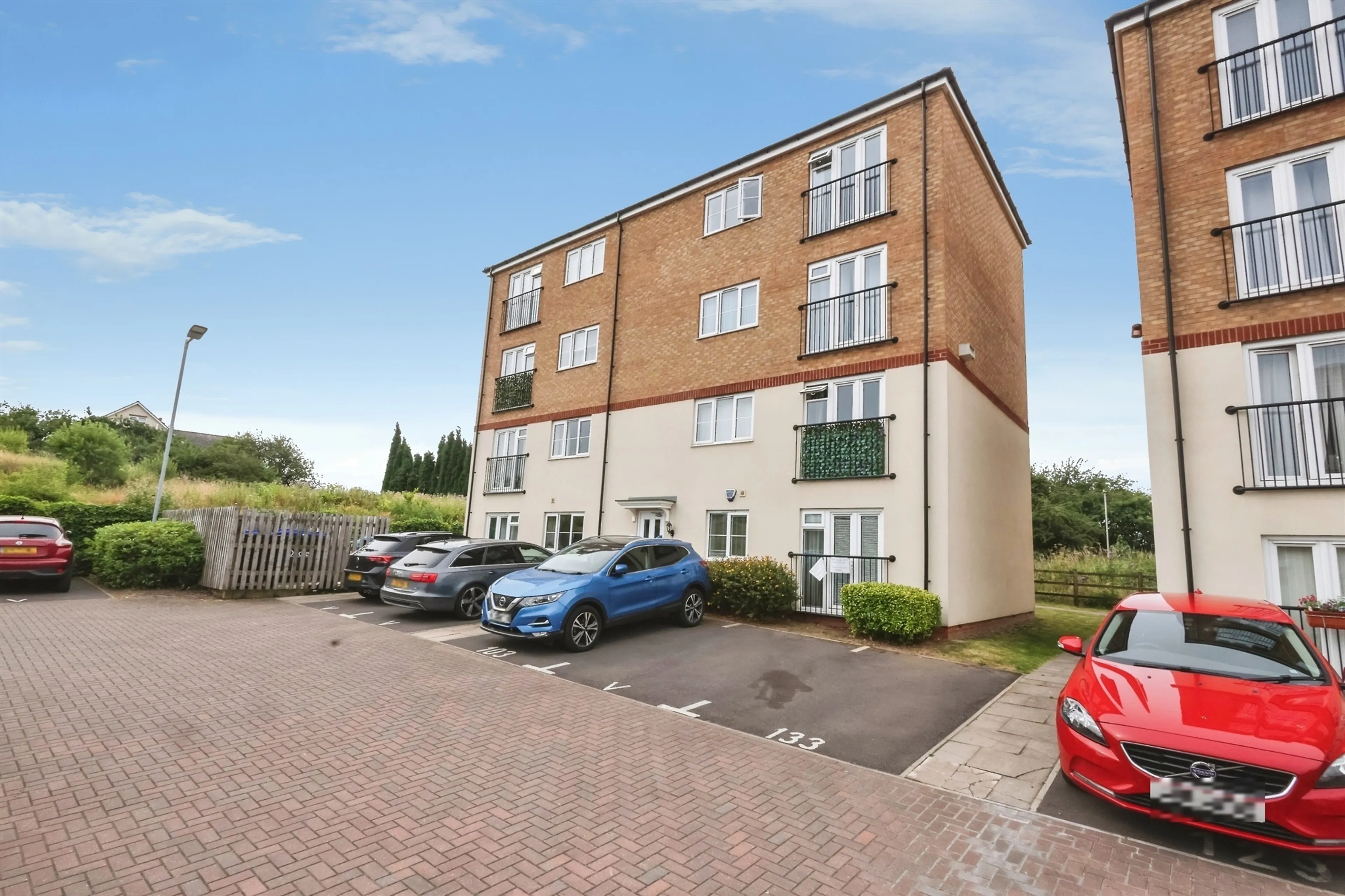 Property photo 0