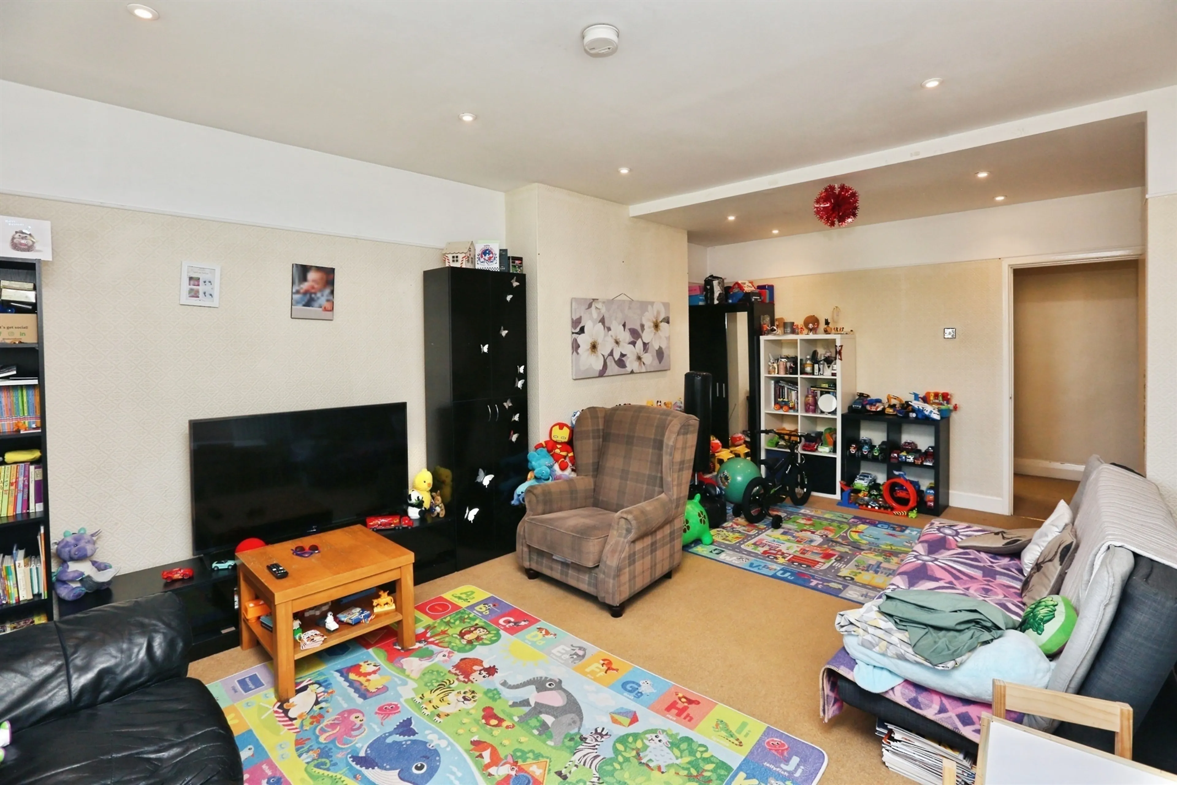 Property at Whitworth Crescent, Southampton