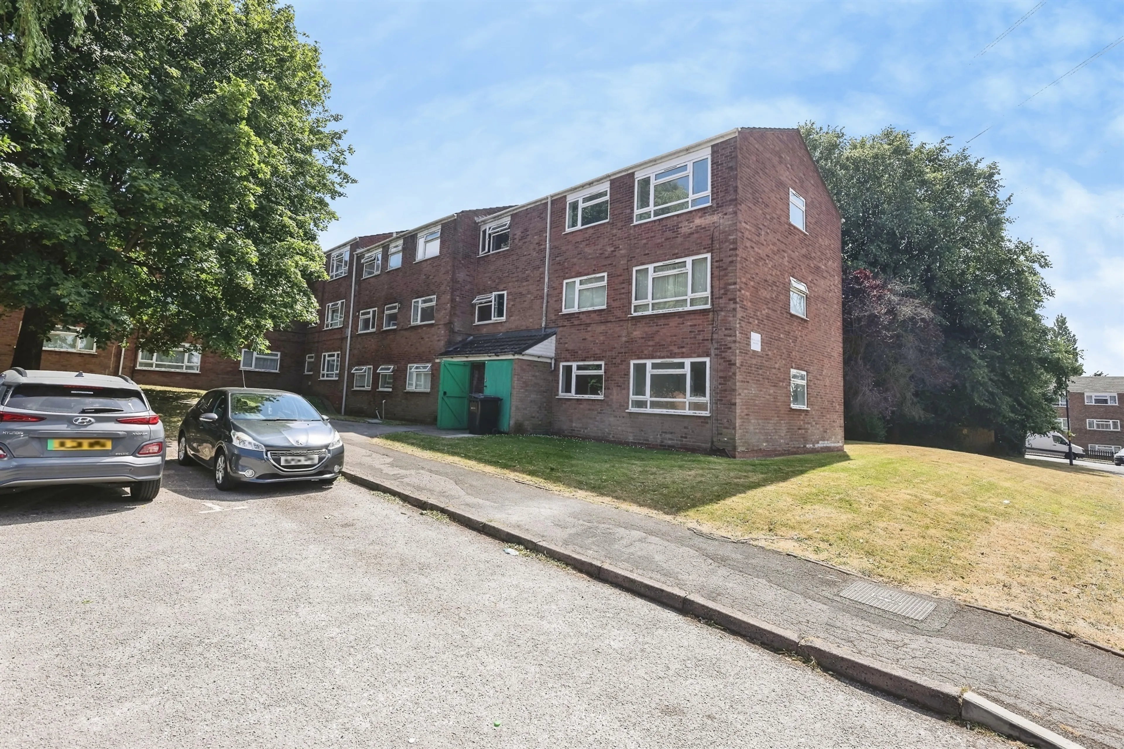 Property photo 0
