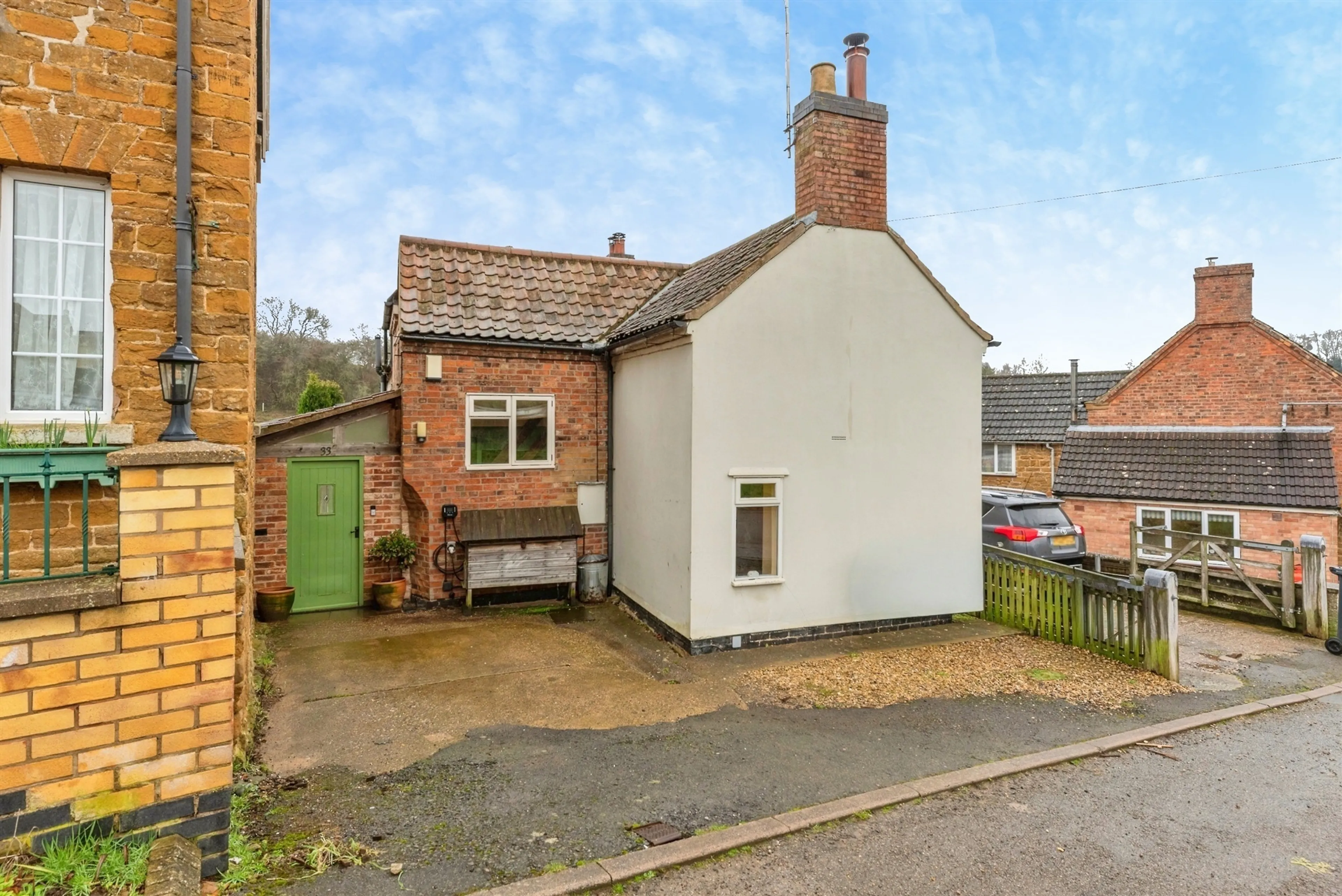 Property photo 0