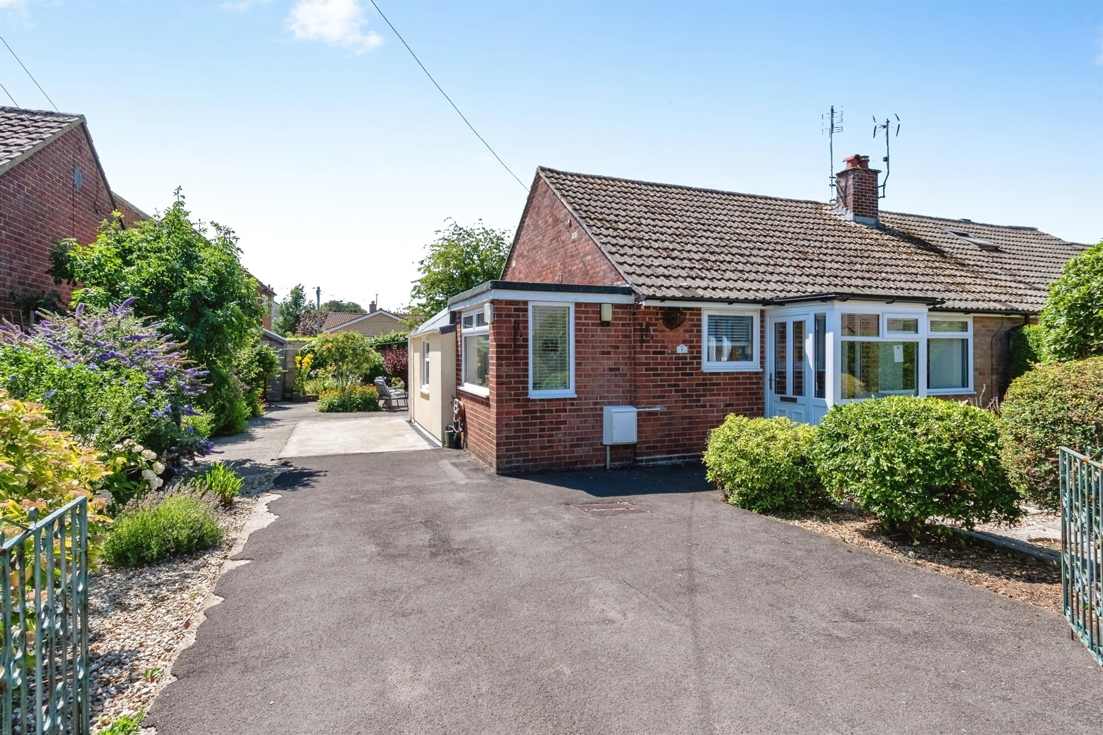Property photo 0