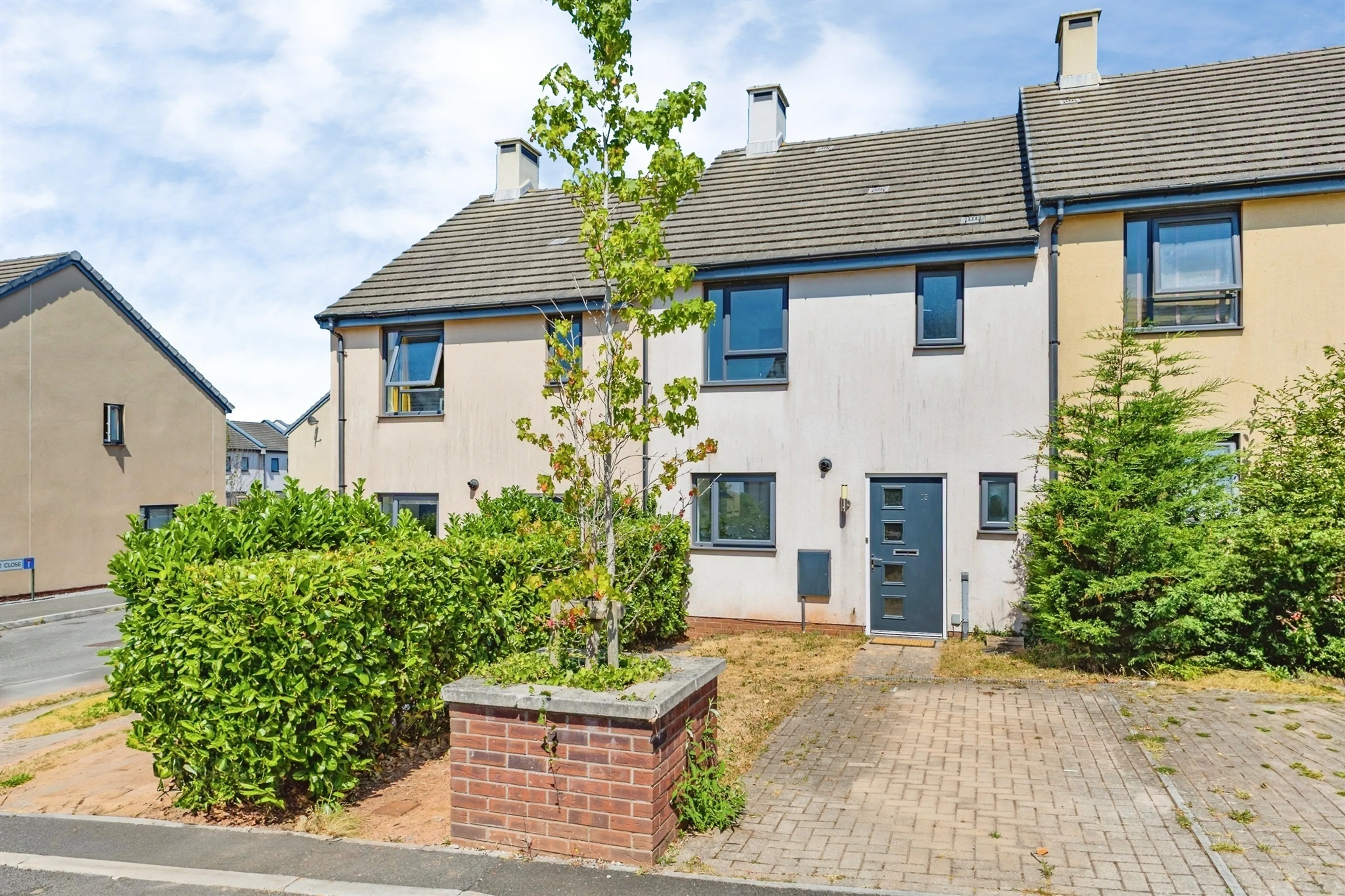 Property photo 0