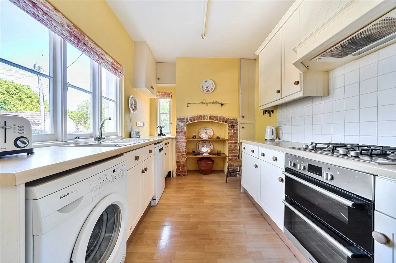 Queen Square, North Curry, TA3 photo 8