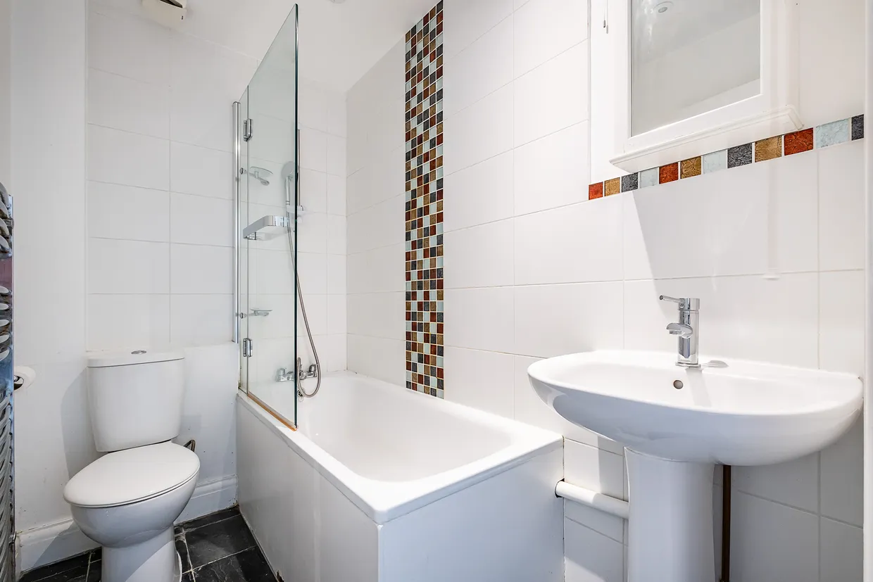 Iveley Road, London, SW4 photo 7