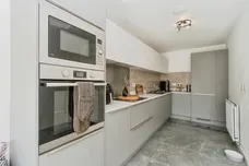 Lotus Crescent, Castleford