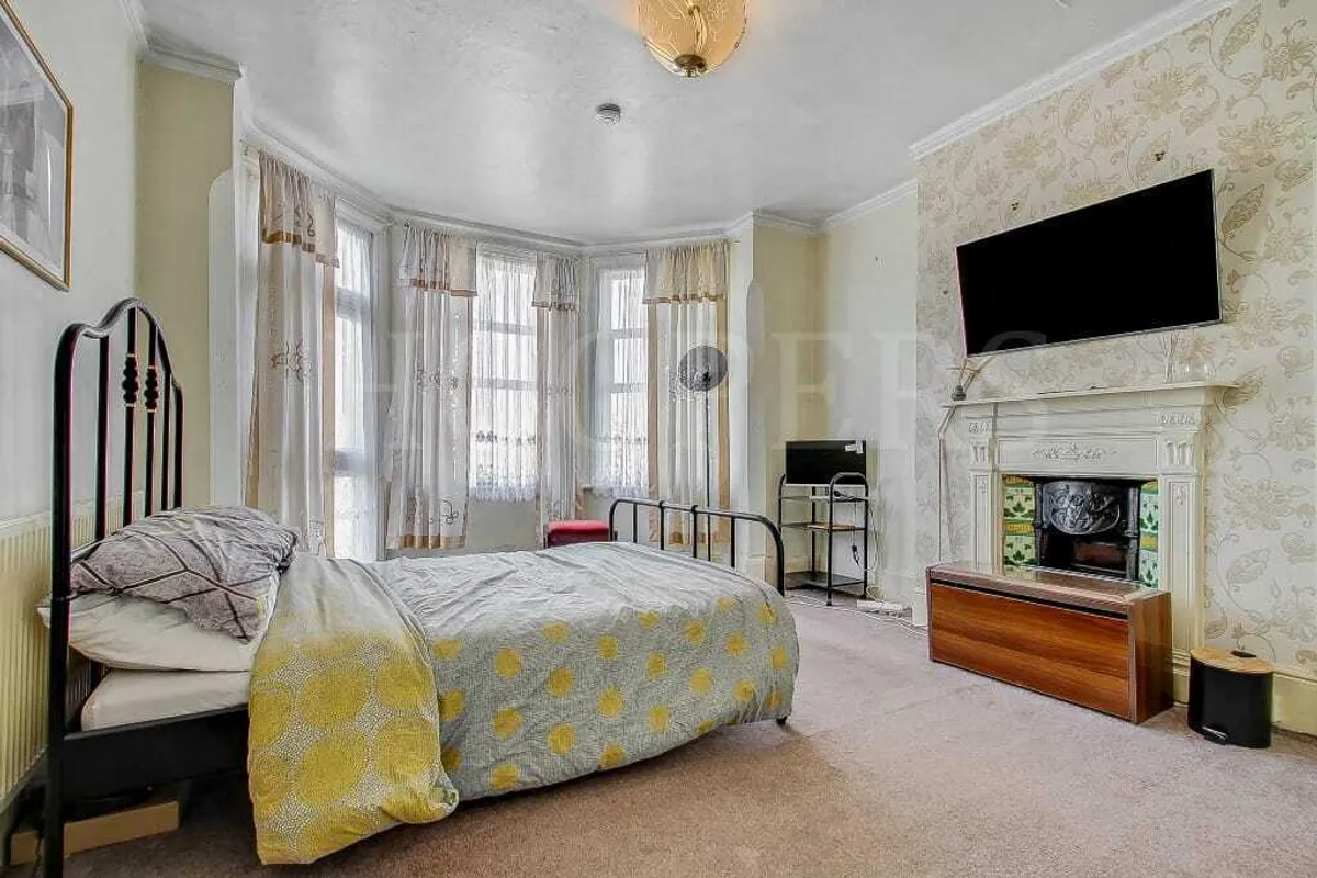 Mulgrave Road, London, NW10