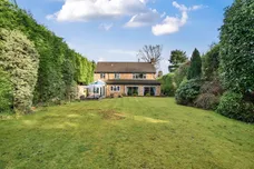 Chaldon Common Road, Caterham, CR3 photo 21