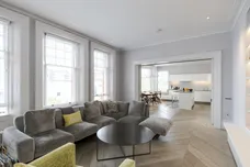 Wynnstay Gardens London W8 photo 4
