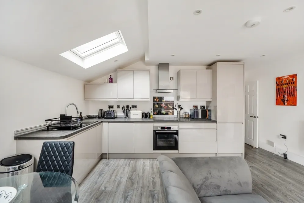 Fermoy Road London W9 photo 8