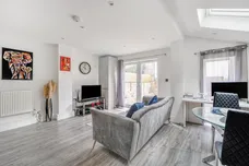 Fermoy Road London W9 photo 10