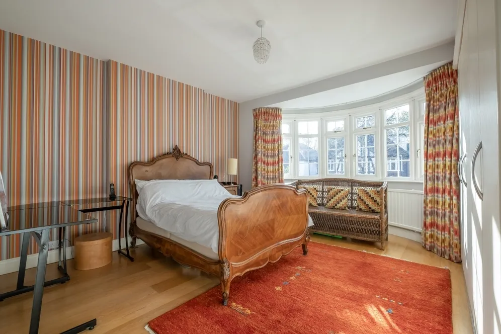 Clare Lawn Avenue London SW14 photo 21