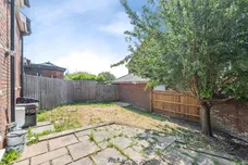 Shearwood Road, Peatmoor, Swindon