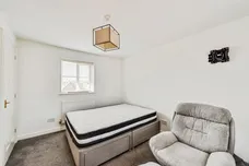 Shearwood Road, Peatmoor, Swindon