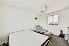 Shearwood Road, Peatmoor, Swindon