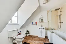 Shearwood Road, Peatmoor, Swindon