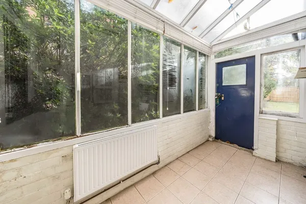 Queens Road, Weybridge, KT13 photo 7