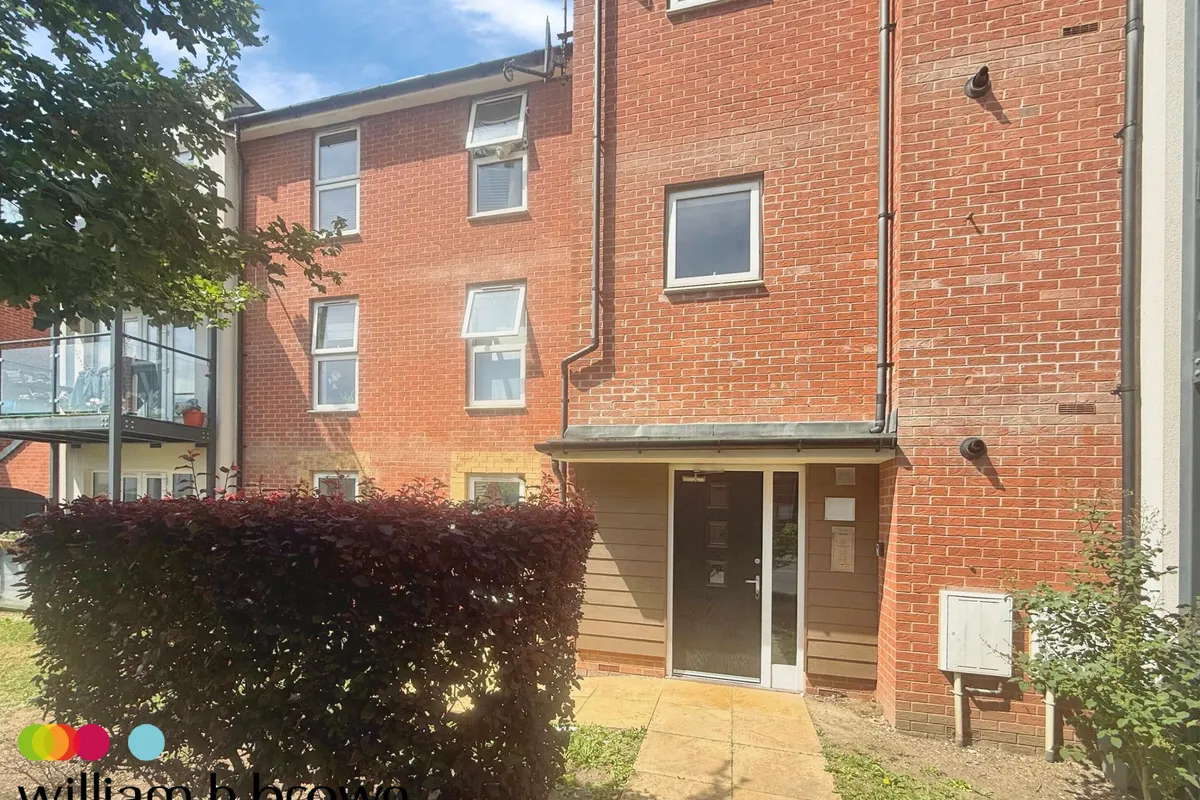 Malthouse Drive, GRAYS