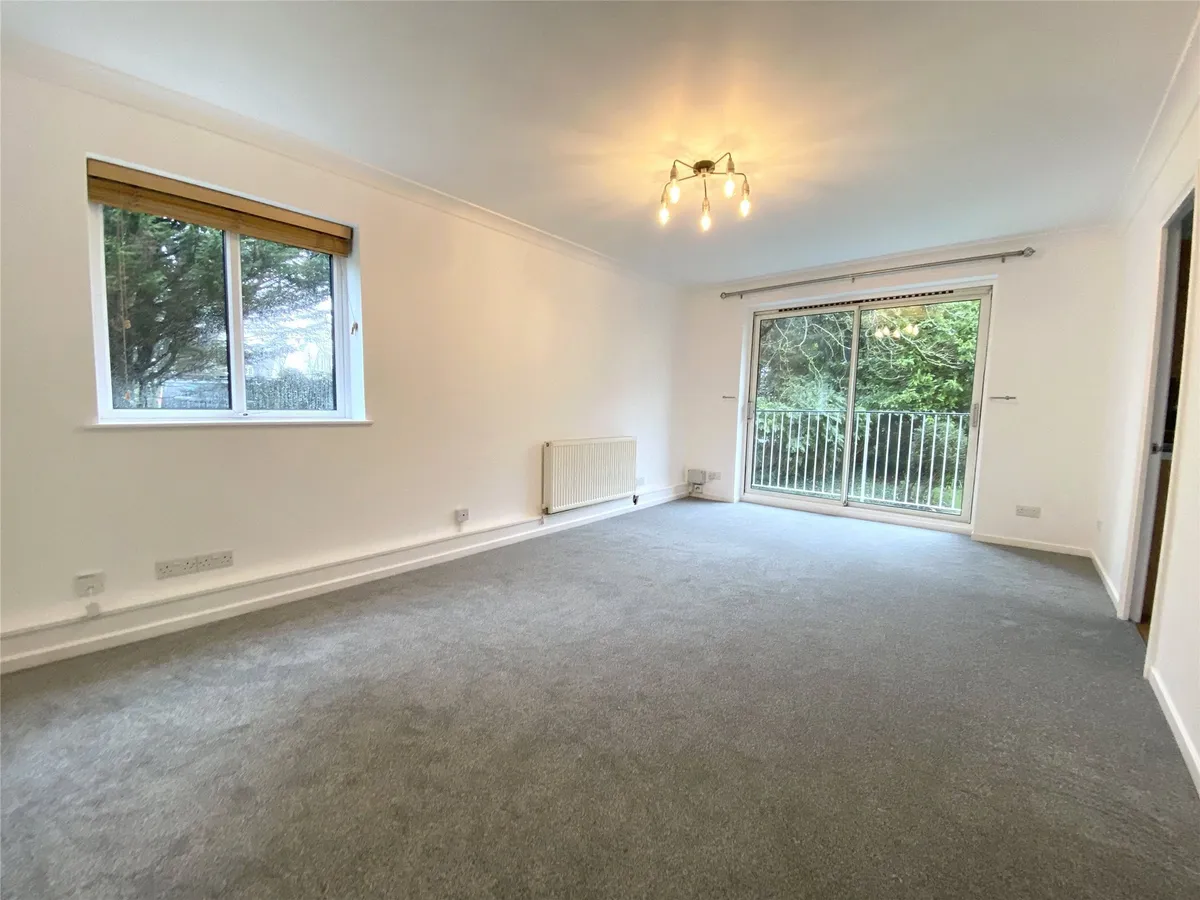 Somers Close, Reigate, RH2