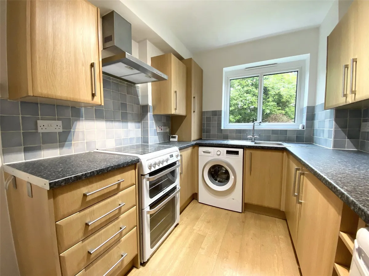 Somers Close, Reigate, RH2