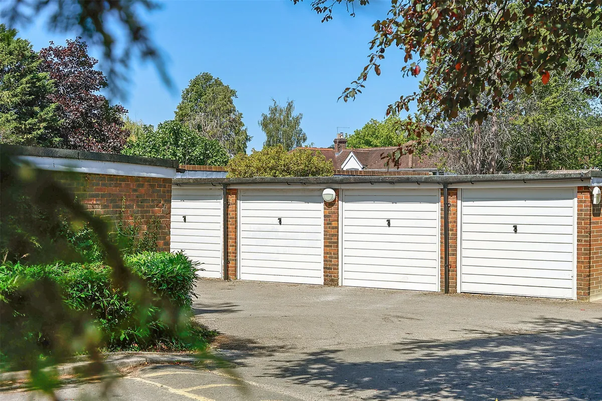 Somers Close, Reigate, RH2