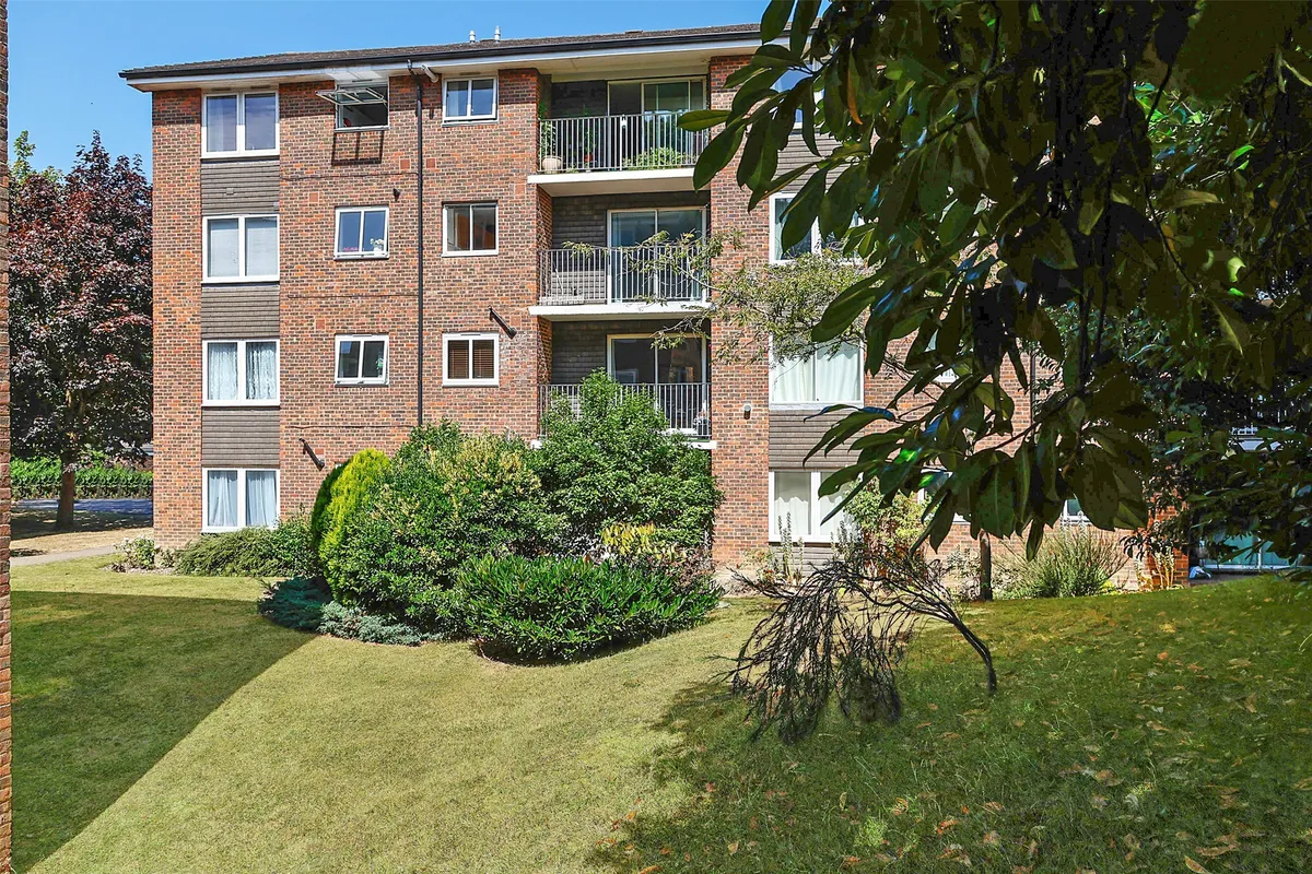 Somers Close, Reigate, RH2
