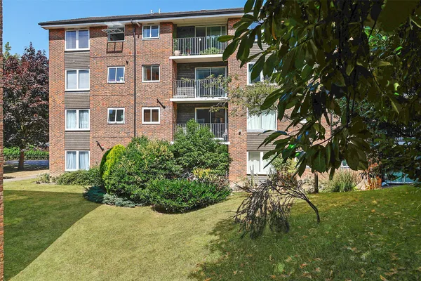 Somers Close, Reigate, RH2