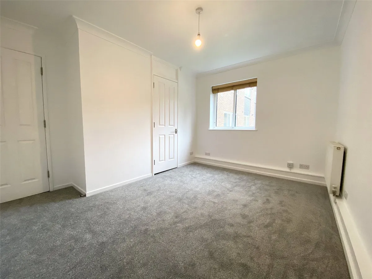 Somers Close, Reigate, RH2
