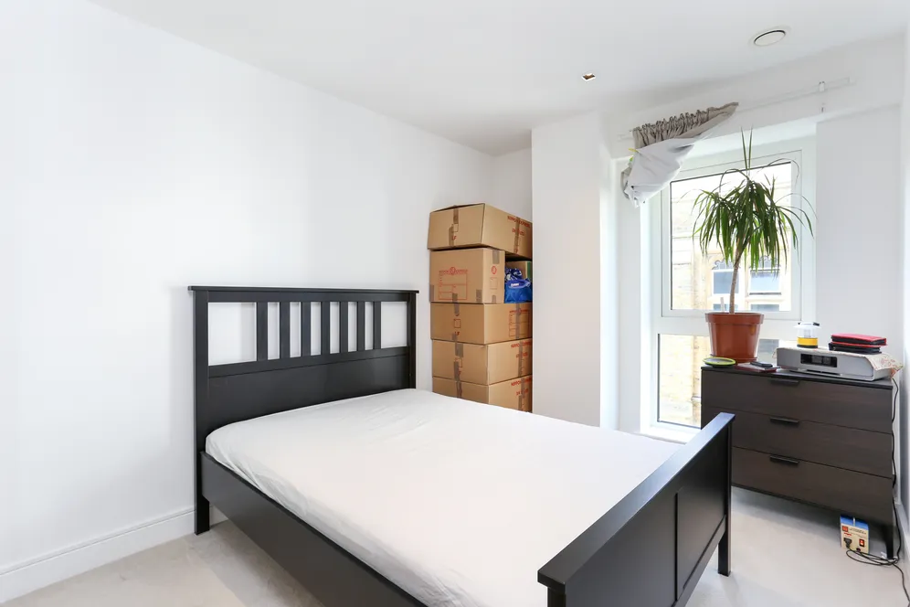 Longfield Avenue, Ealing, W5 photo 2