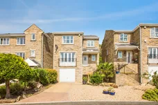 Hillbeck, Halifax