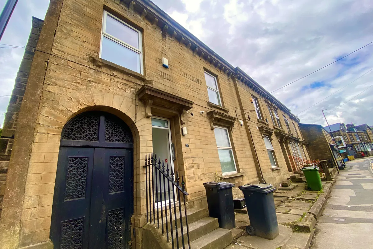 Upper town street, Bramley