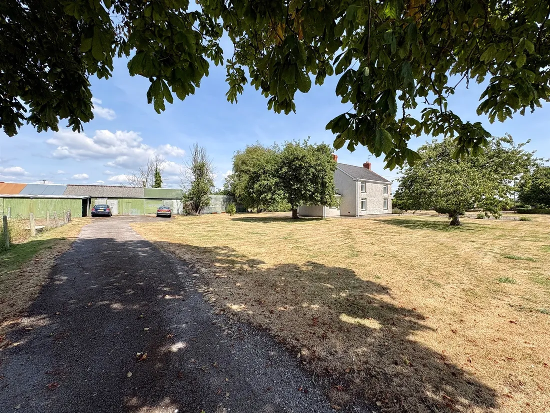 Property photo 34
