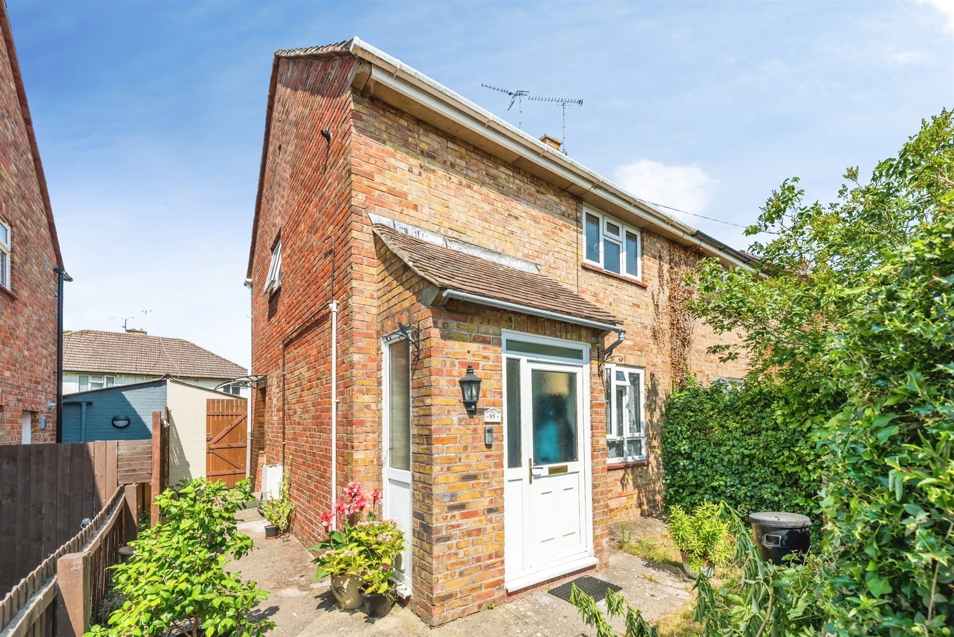 Property photo 0