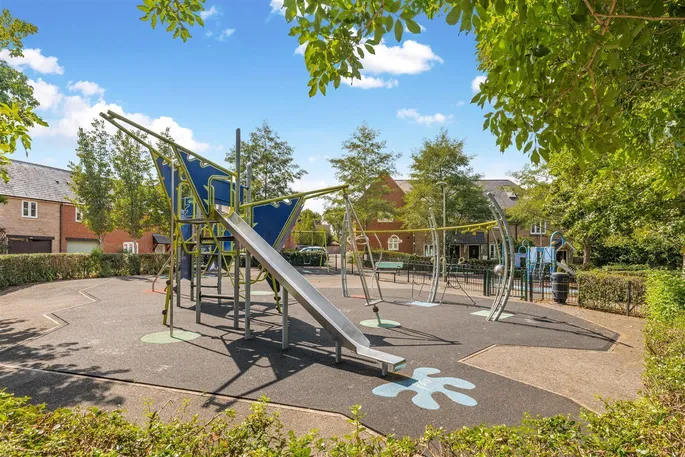 Property carousel image 19