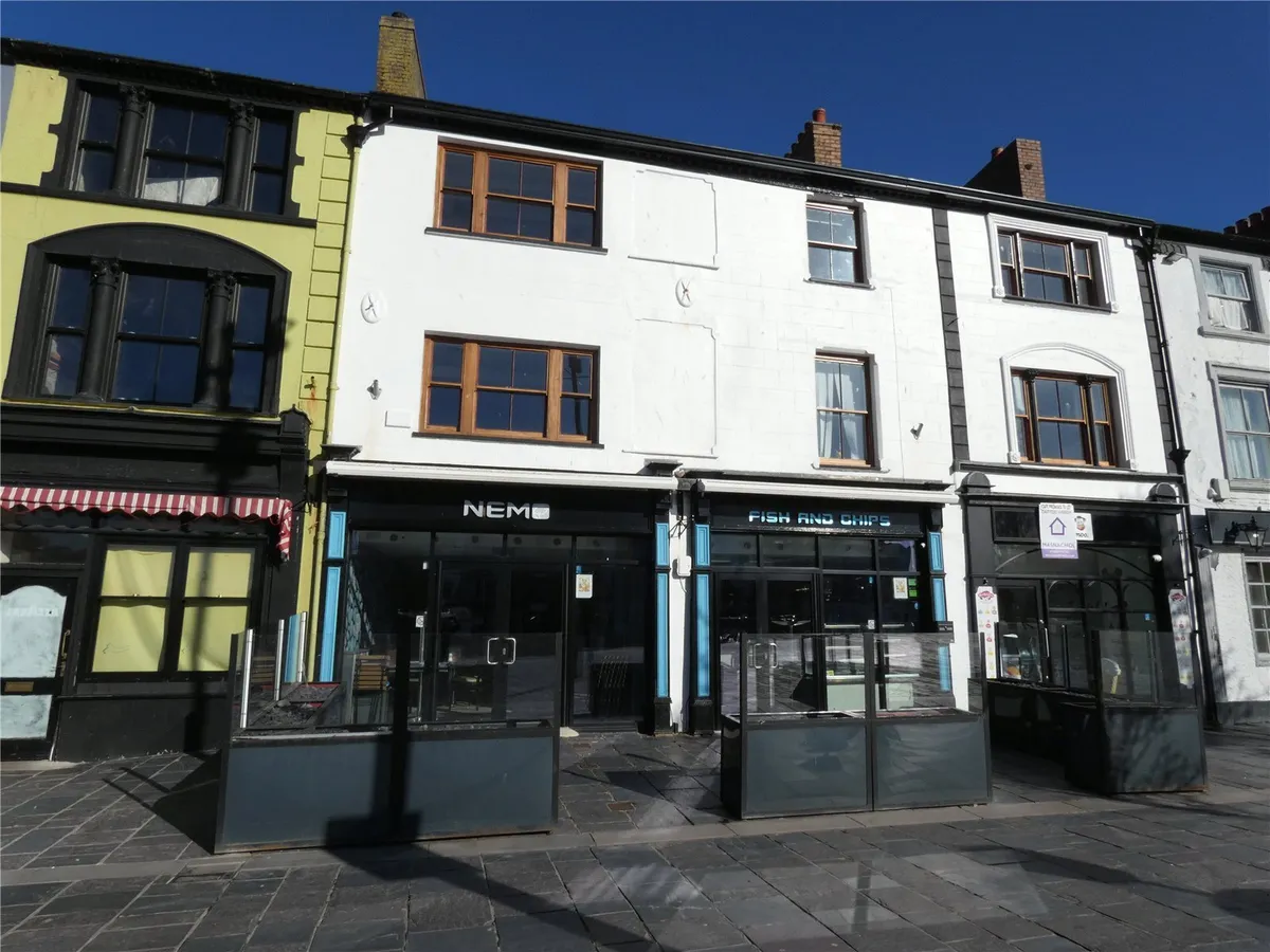 Castle Square, Caernarfon, Gwynedd, LL55