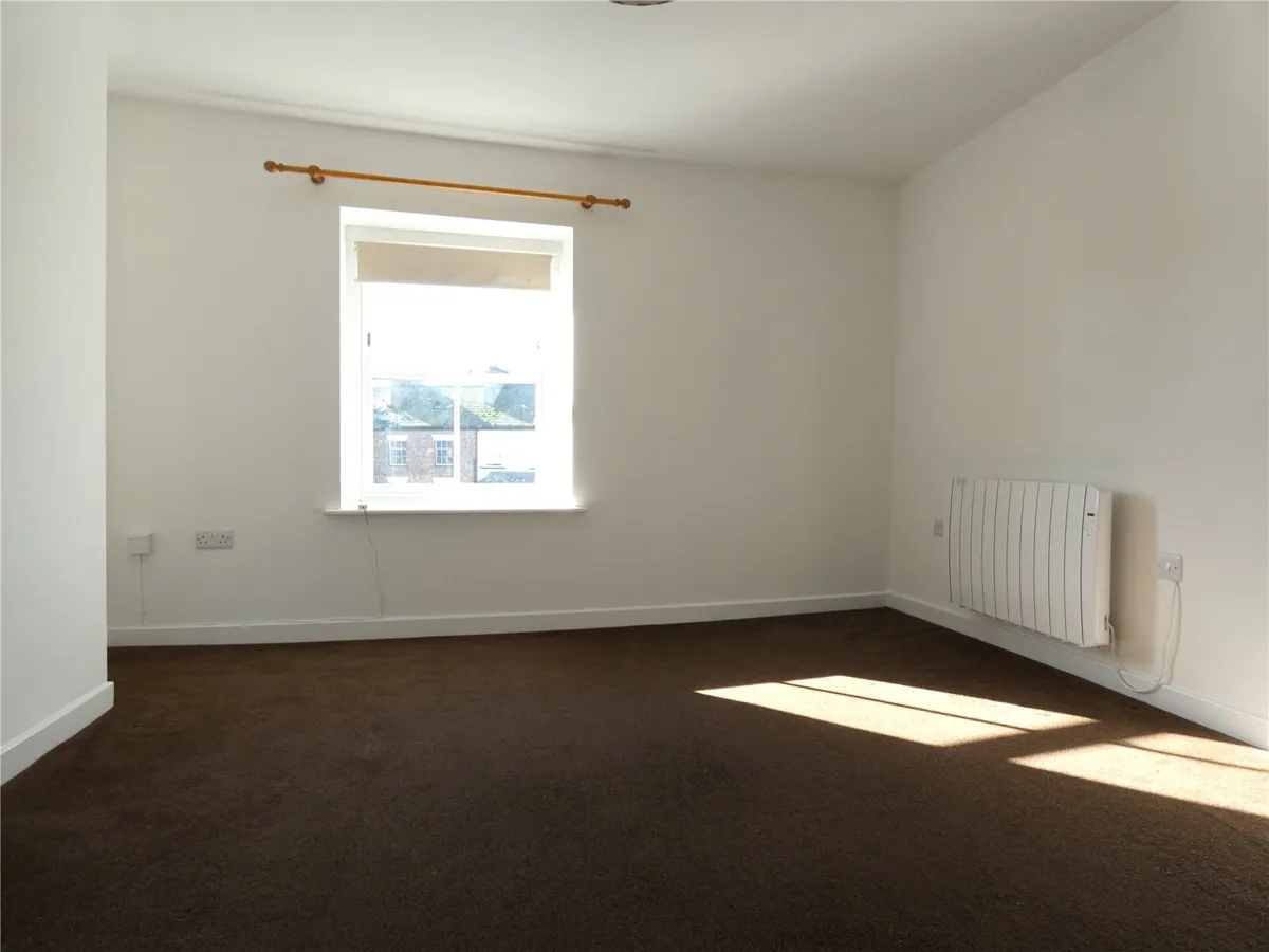 Castle Square, Caernarfon, Gwynedd, LL55