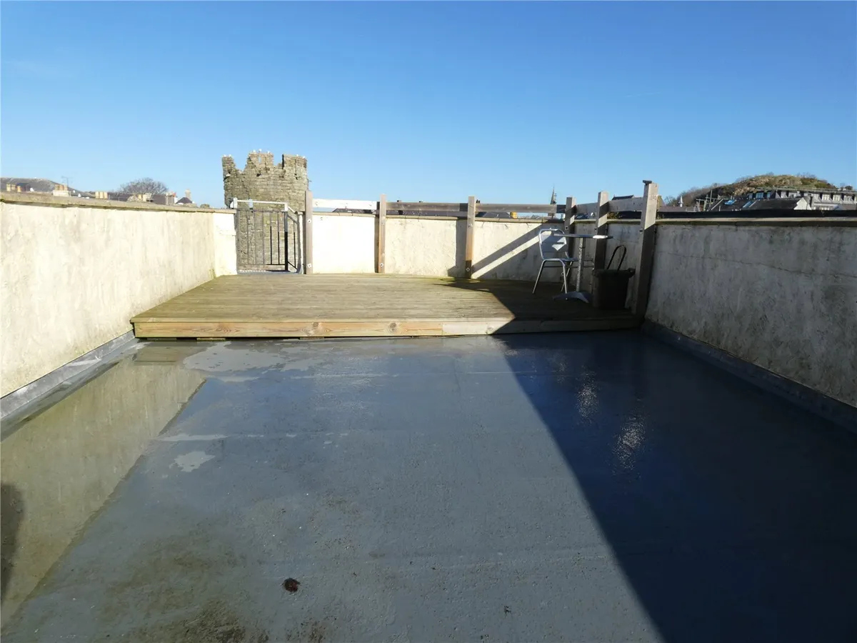 Castle Square, Caernarfon, Gwynedd, LL55