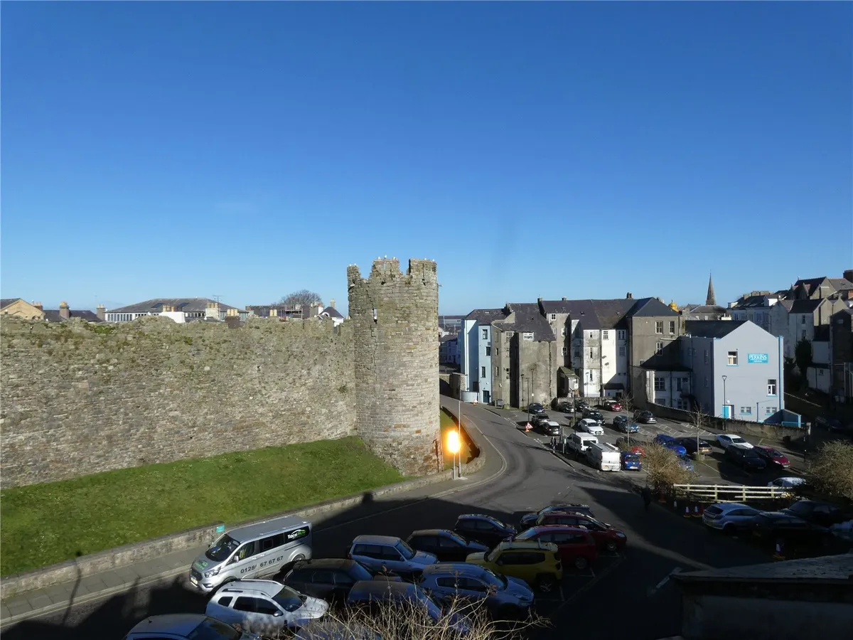 Castle Square, Caernarfon, Gwynedd, LL55