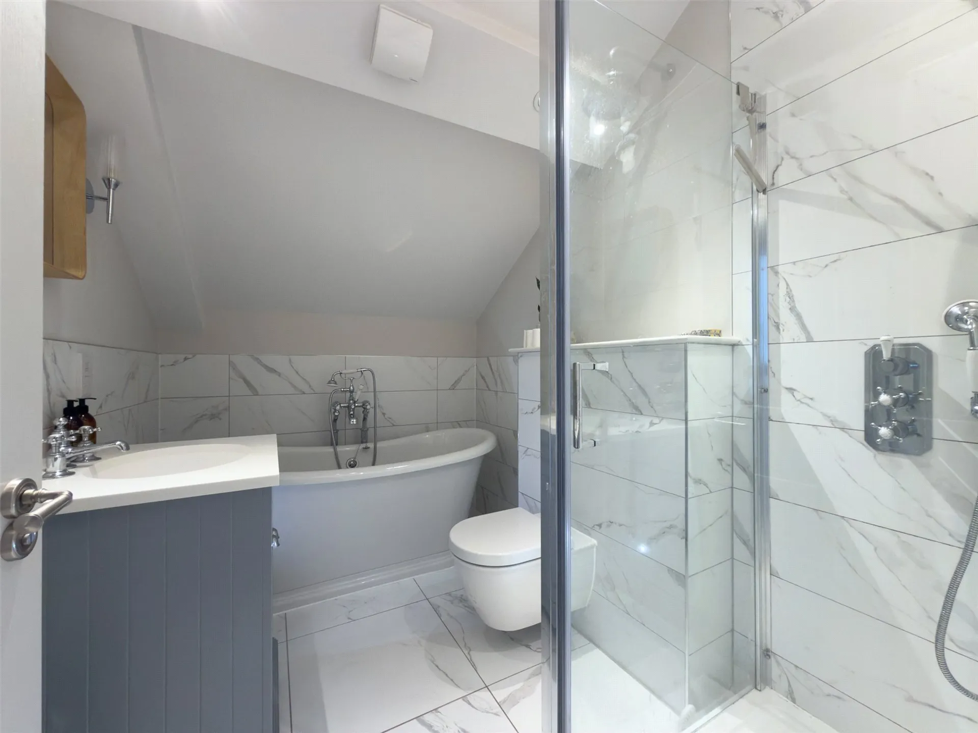 Property photo top 1