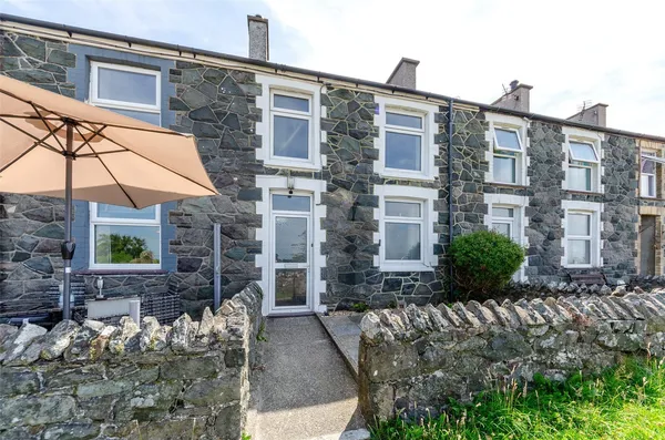 Groeslon, Caernarfon, Gwynedd, LL54